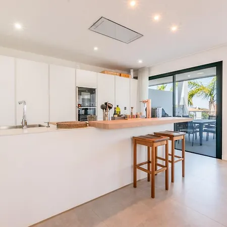 Apartment 220 - Mirador De Hills *